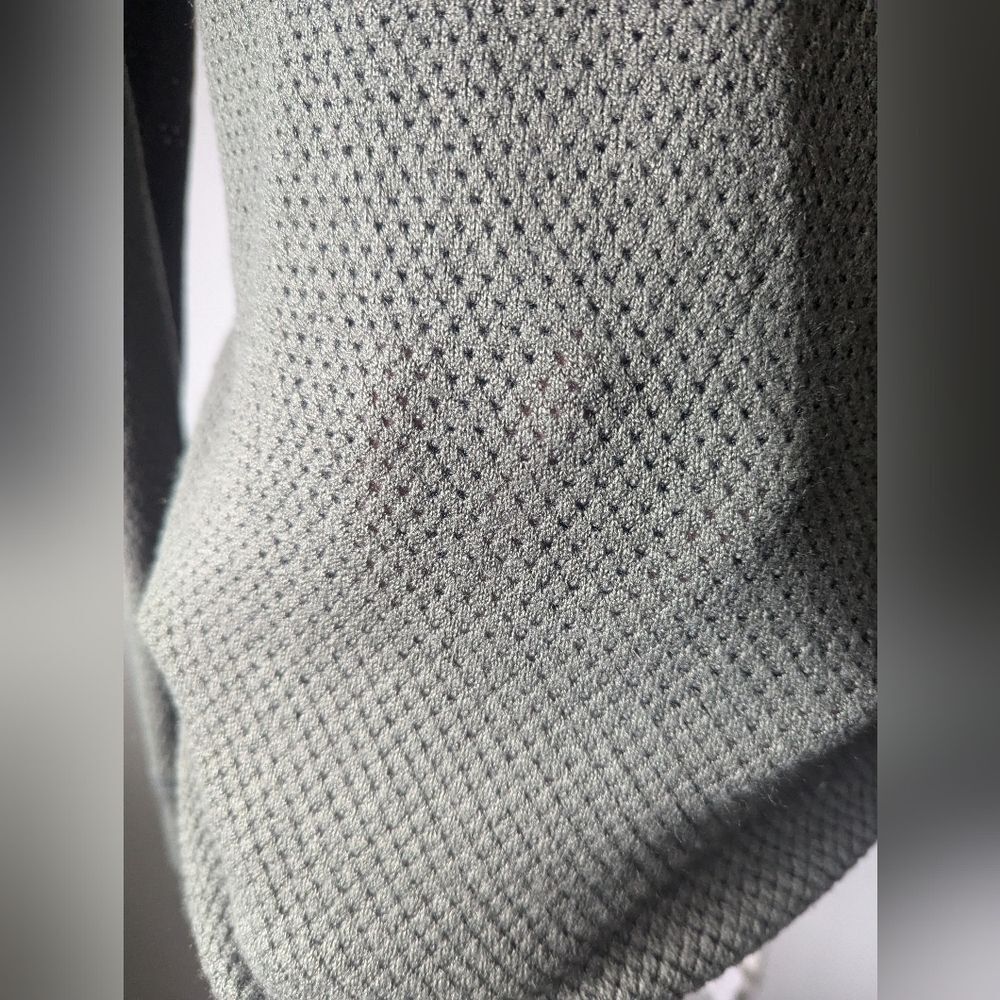 Sweet Romeo Olive Green Woven Long Sleeve Crew Neck Blouse - Picture 4 of 10